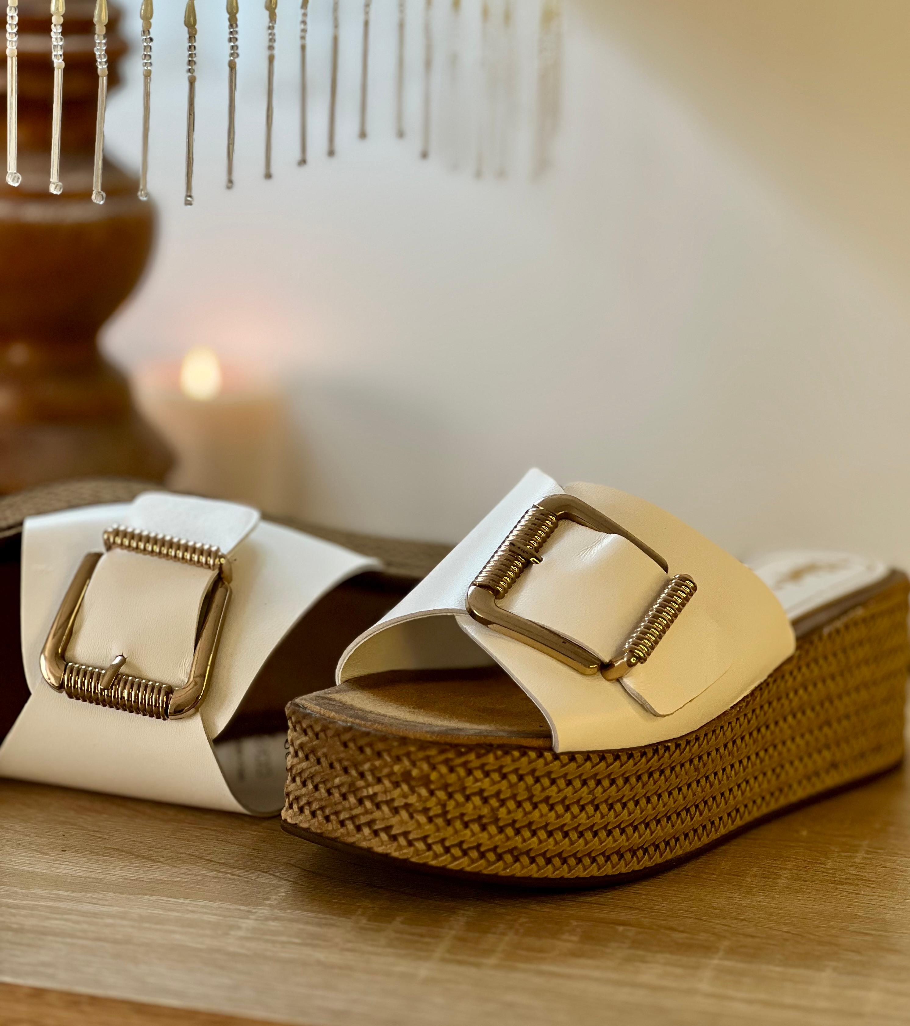 Sabot Cuir compensé Boucle 4